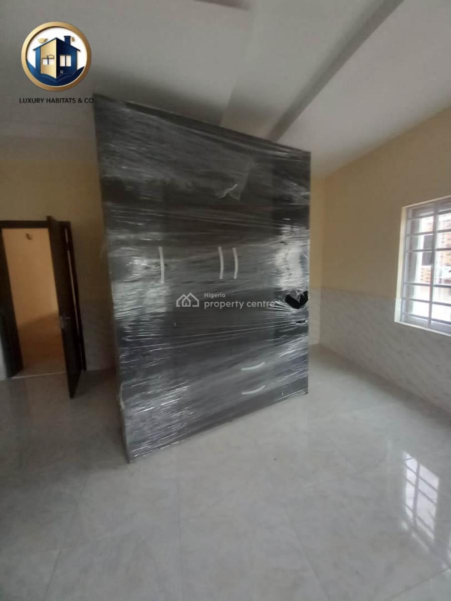 Very Spacious 2 Bedroom Flat Downstairs, Ogombo/olokonla, Jahi, Abuja, Flat / Apartment for Rent