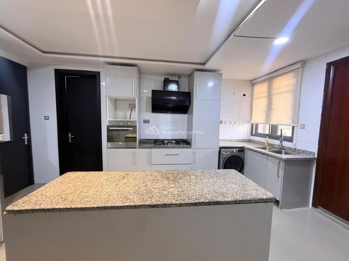 Upscale and Spacious 3 Bedroom Apartment, Dominion Court, Ikoyi, Lagos, Flat / Apartment Short Let