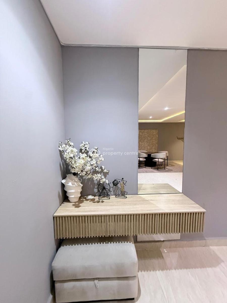 Upscale and Spacious 3 Bedroom Apartment, Dominion Court, Ikoyi, Lagos, Flat / Apartment Short Let