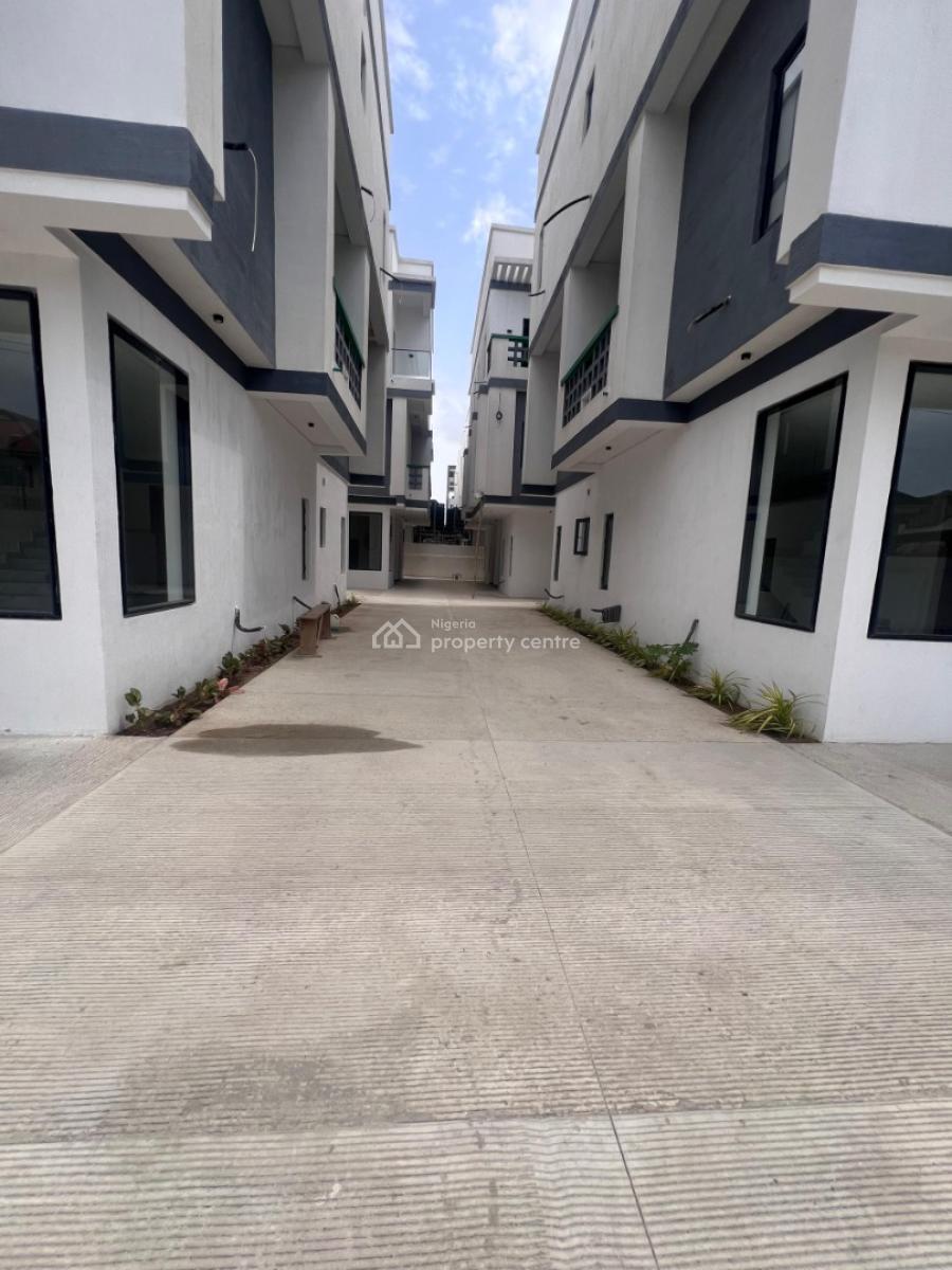 4 Bedroom Semi-detached Duplex with Bq Available, Lekki Phase 1, Lekki, Lagos, Semi-detached Duplex for Sale