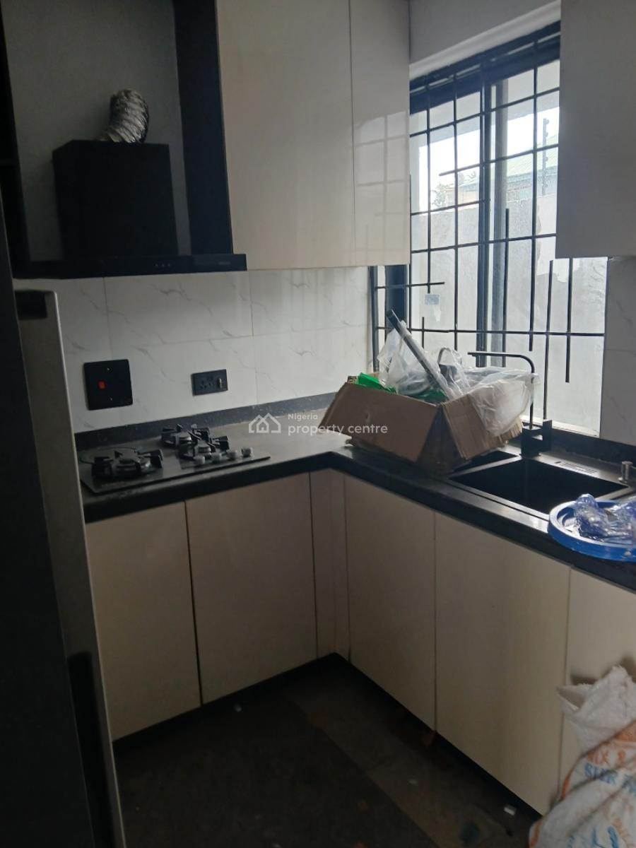 Newly Built 4 Bedrooms Semi-detached Duplex with a Gate House( Lease), Gbagada Phase 1 Annex, Gbagada Phase 1, Gbagada, Lagos, Office Space for Rent