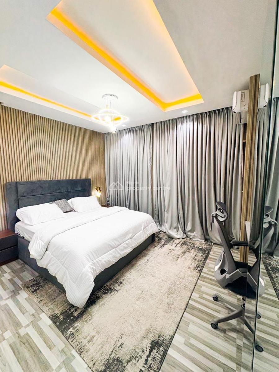 Luxurious Fully Furnished 2 Bedroom Apartment with Bq, Lekki Phase 1, Lekki, Lagos, Flat / Apartment for Rent
