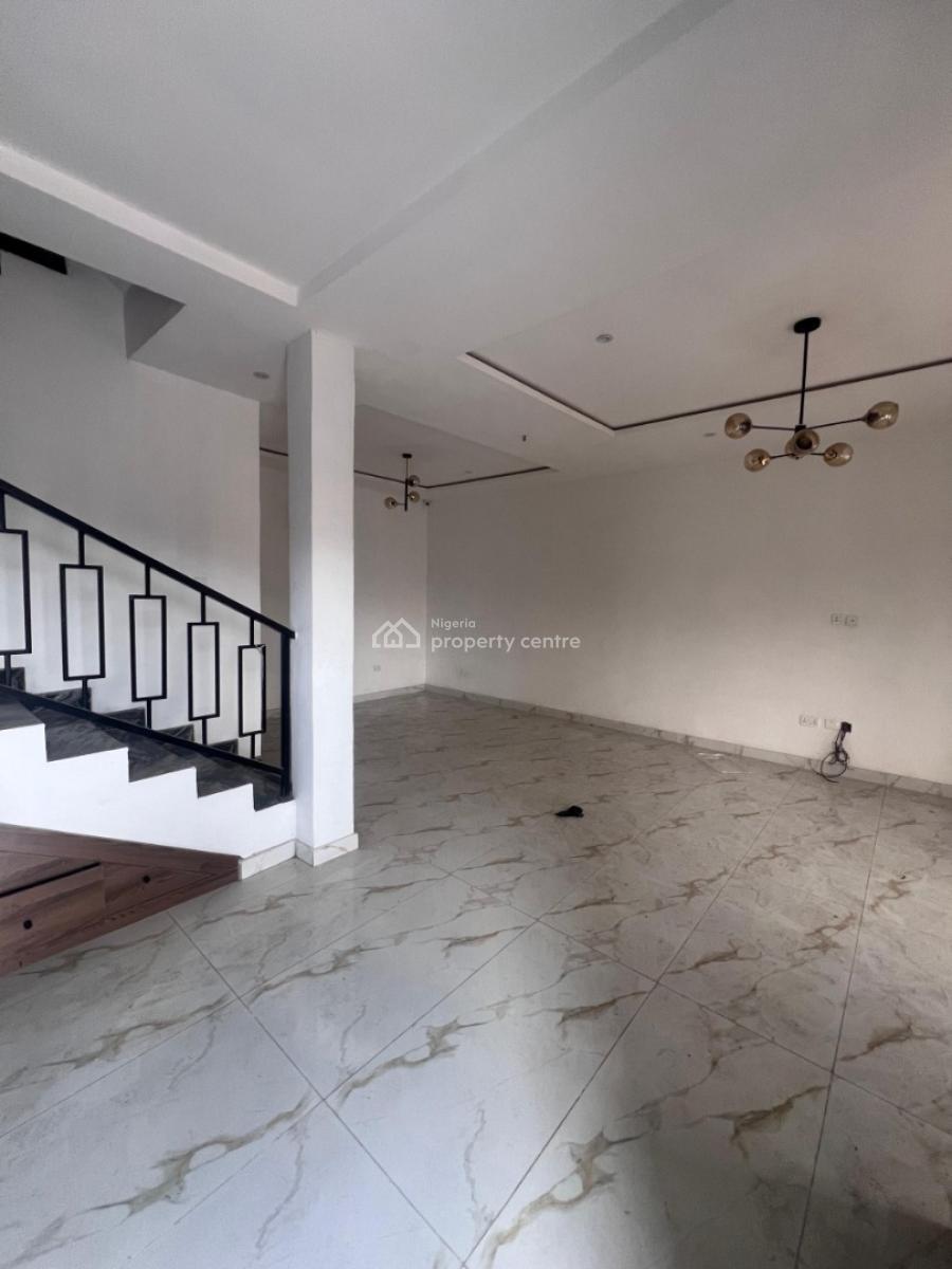 4 Bedroom Terraced Duplex Available, Lekki Phase 1, Lekki, Lagos, Terraced Duplex for Rent