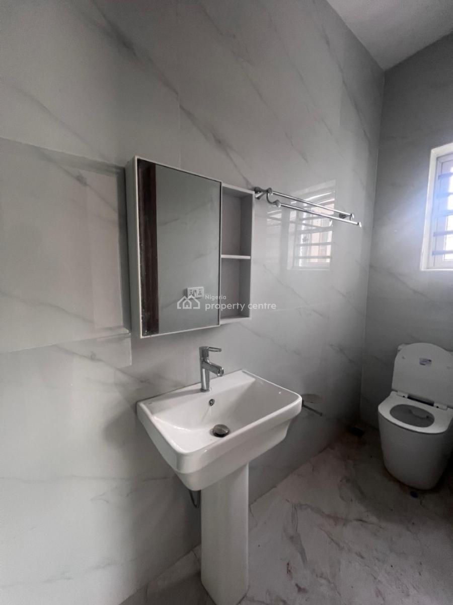 4 Bedroom Terraced Duplex Available, Lekki Phase 1, Lekki, Lagos, Terraced Duplex for Rent