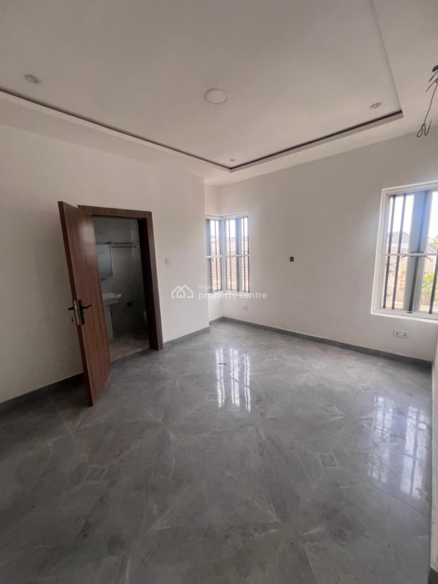 4 Bedroom Terraced Duplex Available, Lekki Phase 1, Lekki, Lagos, Terraced Duplex for Rent
