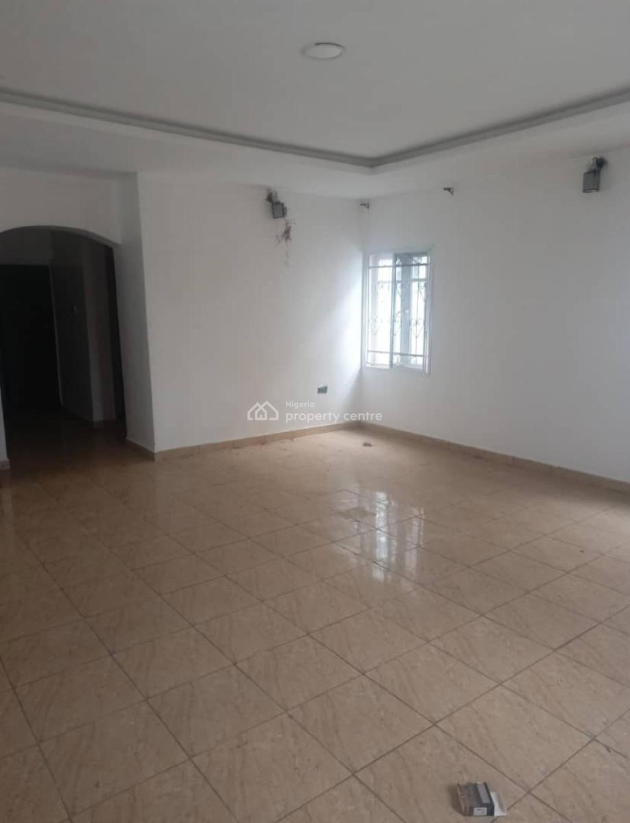 Lovely Spacious 4 Bedroom Apartment in a Secure Estate, Lekki Scheme 2, Lekki, Lagos, Flat / Apartment for Rent