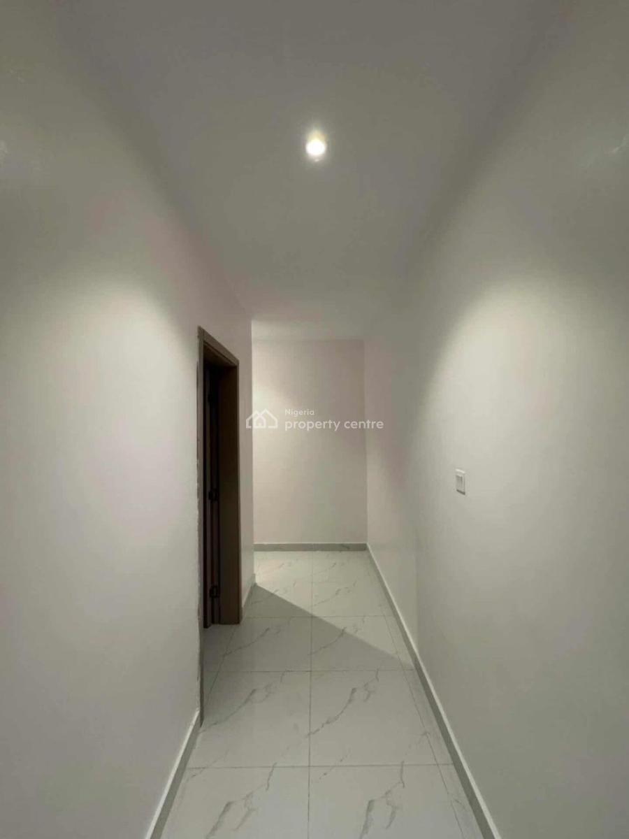 2 Bedroom with Furniture, Lekki Phase 1, Lekki, Lagos, Flat / Apartment for Rent