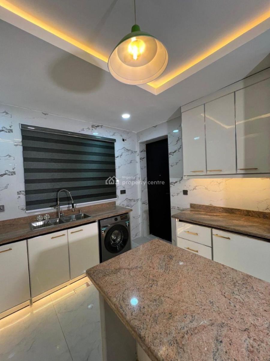 Lush 2bedroom Apartment, Ikeja Gra, Ikeja, Lagos, Flat / Apartment Short Let