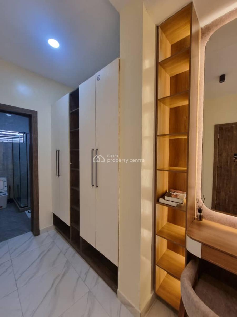 Luxury Two Bedroom Apartment, Freedom Way, Lekki Phase 1, Lekki, Lagos, House Short Let