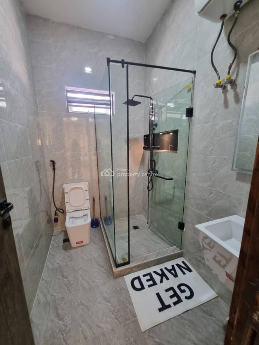 Luxury Two Bedroom Apartment, Freedom Way, Lekki Phase 1, Lekki, Lagos, House Short Let