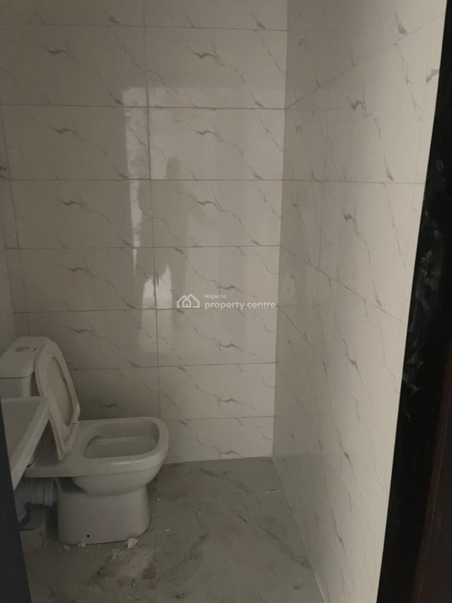 Lovely 3 Bedroom Office Space, Anthony, Maryland, Lagos, Office Space for Rent