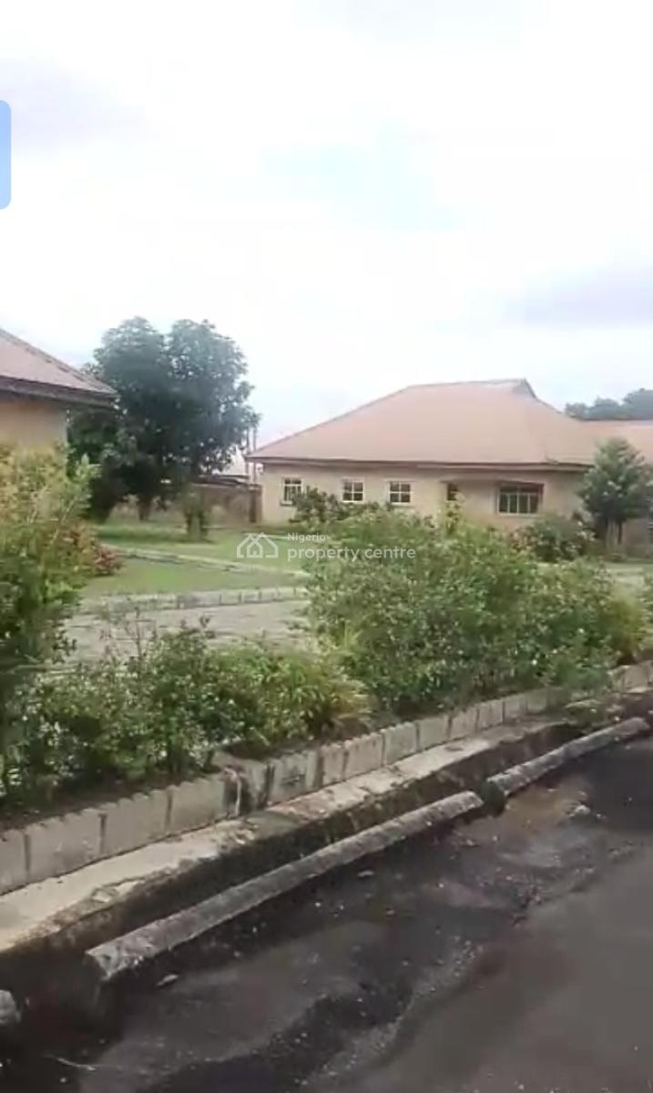 Estate of 9 Units of 3 Bedroom Bungalow, Sapele Road, Ikpoba Okha, Edo, Block of Flats for Sale