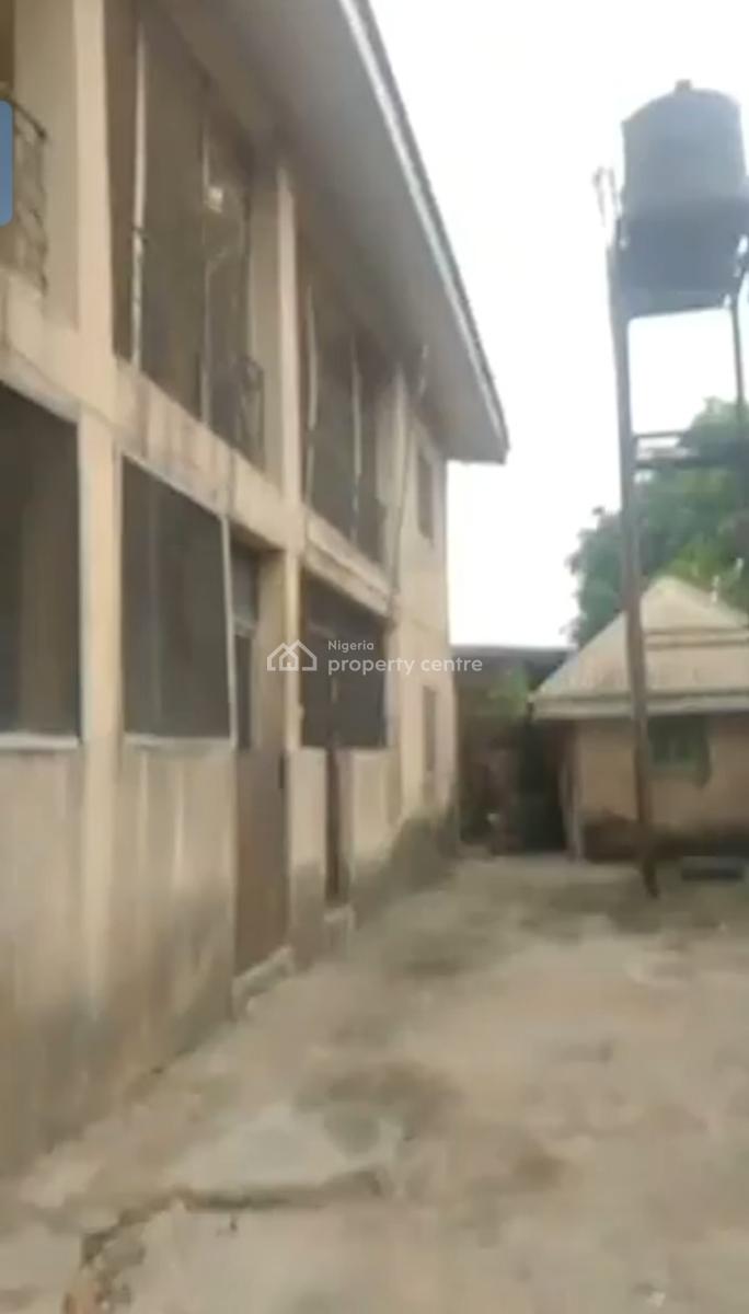 6 Flats of 3 Bedroom Each, Erediawa Road,off Ekenwan, Ovia North-east, Edo, Block of Flats for Sale