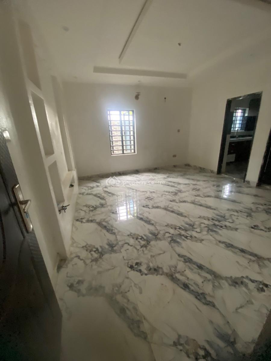 Luxury Living  Spacious 2-bedroom Pop Apartment Available, Igbogbo, Ikorodu, Lagos, Flat / Apartment for Rent