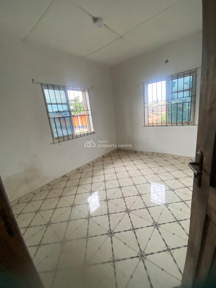 Luxury Living  Spacious 2-bedroom Pop Apartment Available, Igbogbo, Ikorodu, Lagos, Flat / Apartment for Rent