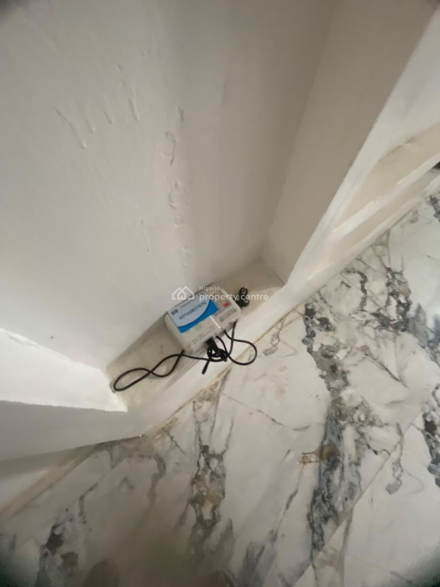 Luxury Living  Spacious 2-bedroom Pop Apartment Available, Igbogbo, Ikorodu, Lagos, Flat / Apartment for Rent