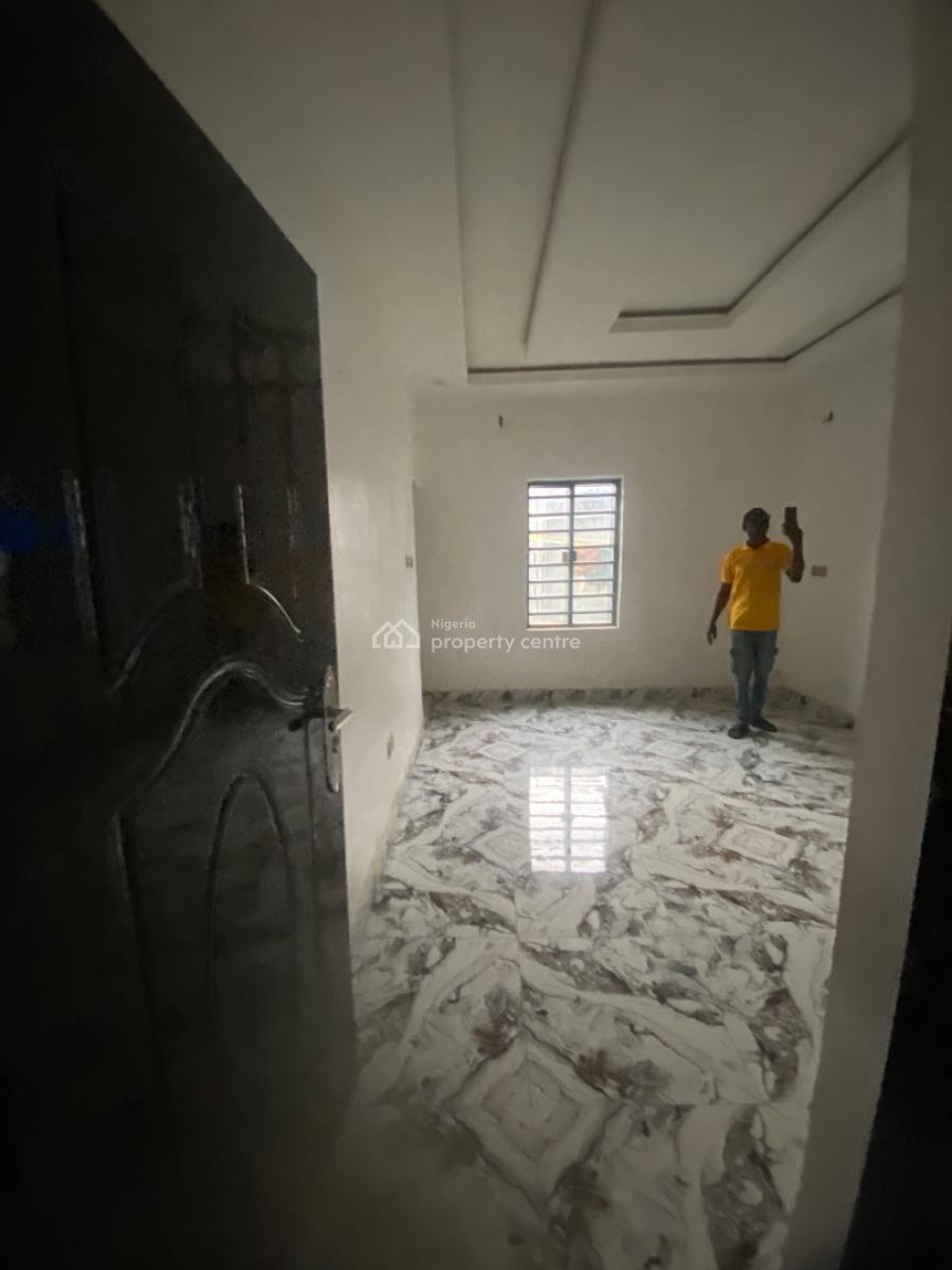 Luxury Living  Spacious 2-bedroom Pop Apartment Available, Igbogbo, Ikorodu, Lagos, Flat / Apartment for Rent