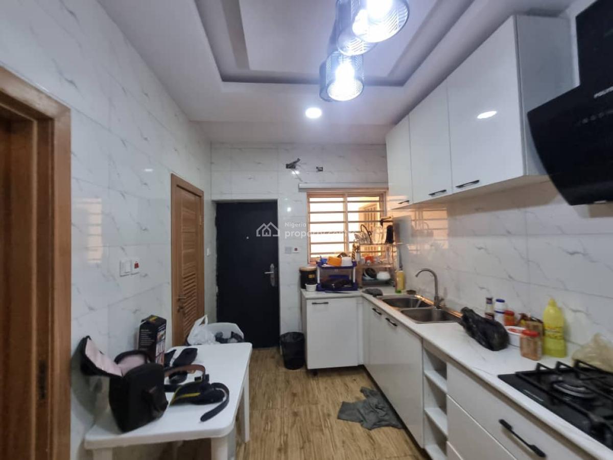 3 Bedroom Flat, Up, Mellenium Estate, Gbagada Phase 1, Gbagada, Lagos, Flat / Apartment for Sale