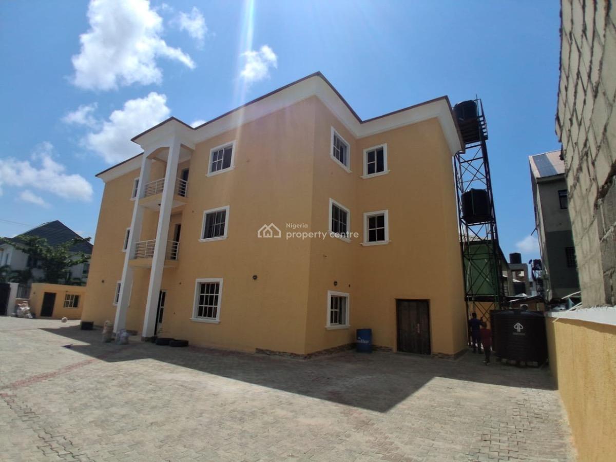Neat 3 Bedroom Apartment, Agungi, Lekki, Lagos, Flat / Apartment for Rent