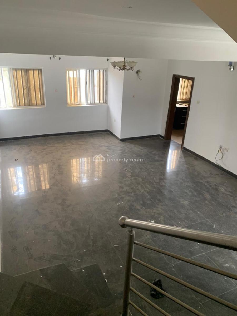 Neat 4 Bedroom Terrace Duplex, Agungi, Lekki, Lagos, Terraced Duplex for Rent