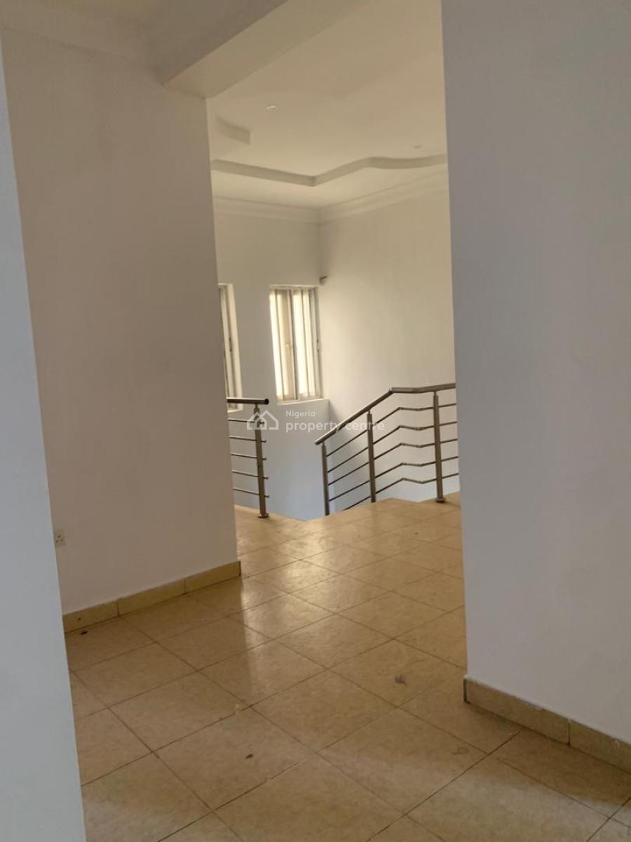 Neat 4 Bedroom Terrace Duplex, Agungi, Lekki, Lagos, Terraced Duplex for Rent