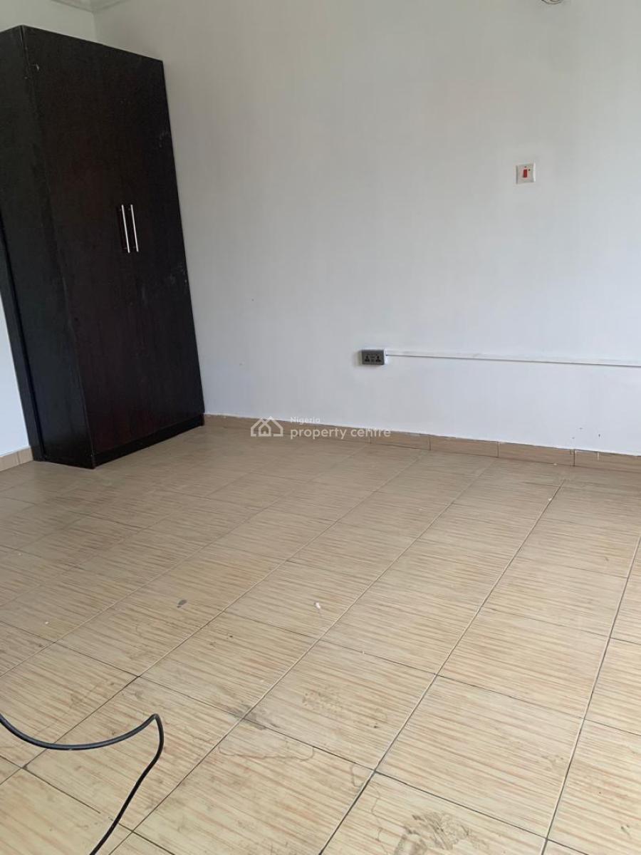 Neat 4 Bedroom Terrace Duplex, Agungi, Lekki, Lagos, Terraced Duplex for Rent