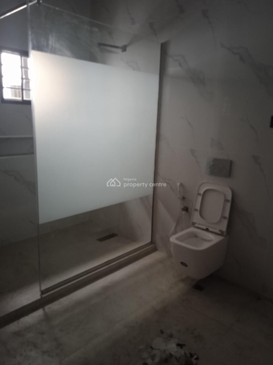 Contemporary and New 5 Bedroom Semi-detached, Main Works and Housing, Gwarinpa, Abuja, Semi-detached Duplex for Rent