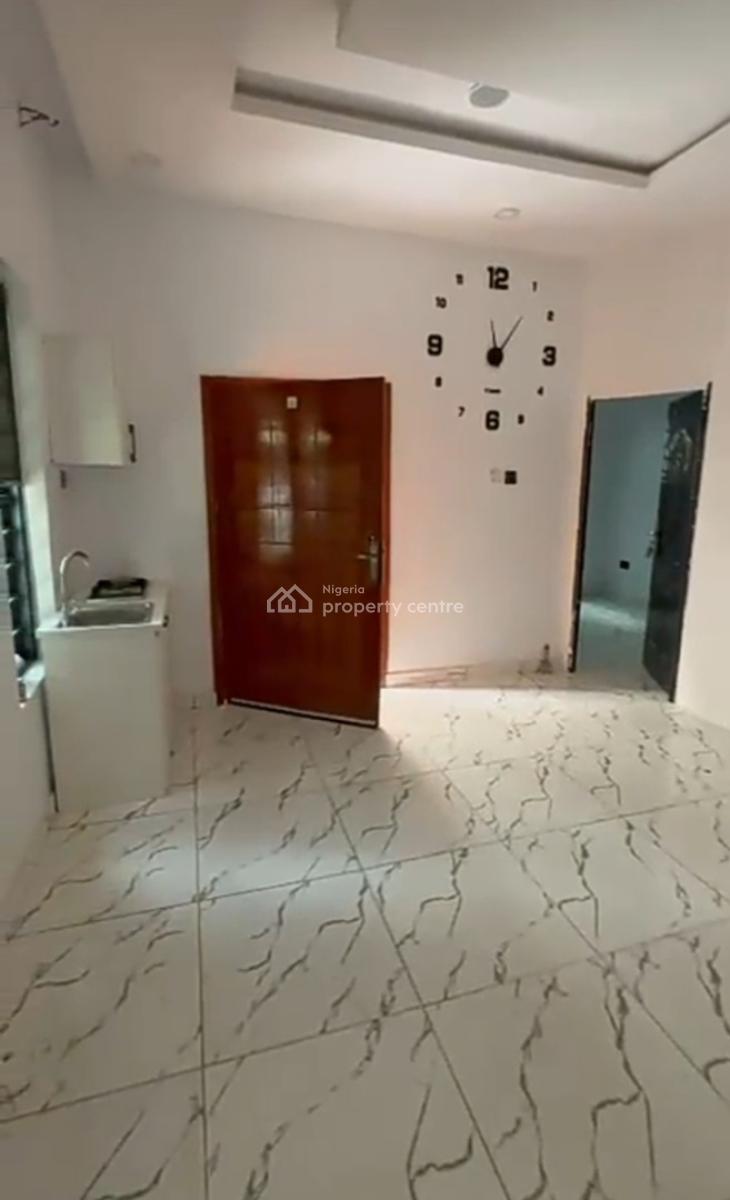 Spacious Mini Flat with Open Plan Kitchen { Video}, Bera Estate Chevron, Lekki, Lagos, Mini Flat (room and Parlour) for Rent