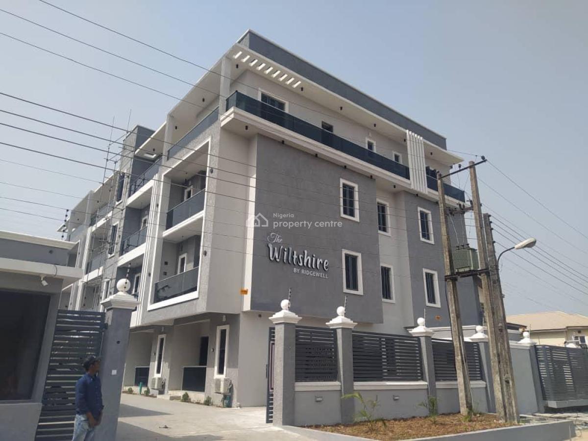 Fully Serviced 4 Bedroom Terrace Duplex + Bq, Swimming Pool, Lekki Phase 1, Lekki, Lagos, Terraced Duplex for Rent