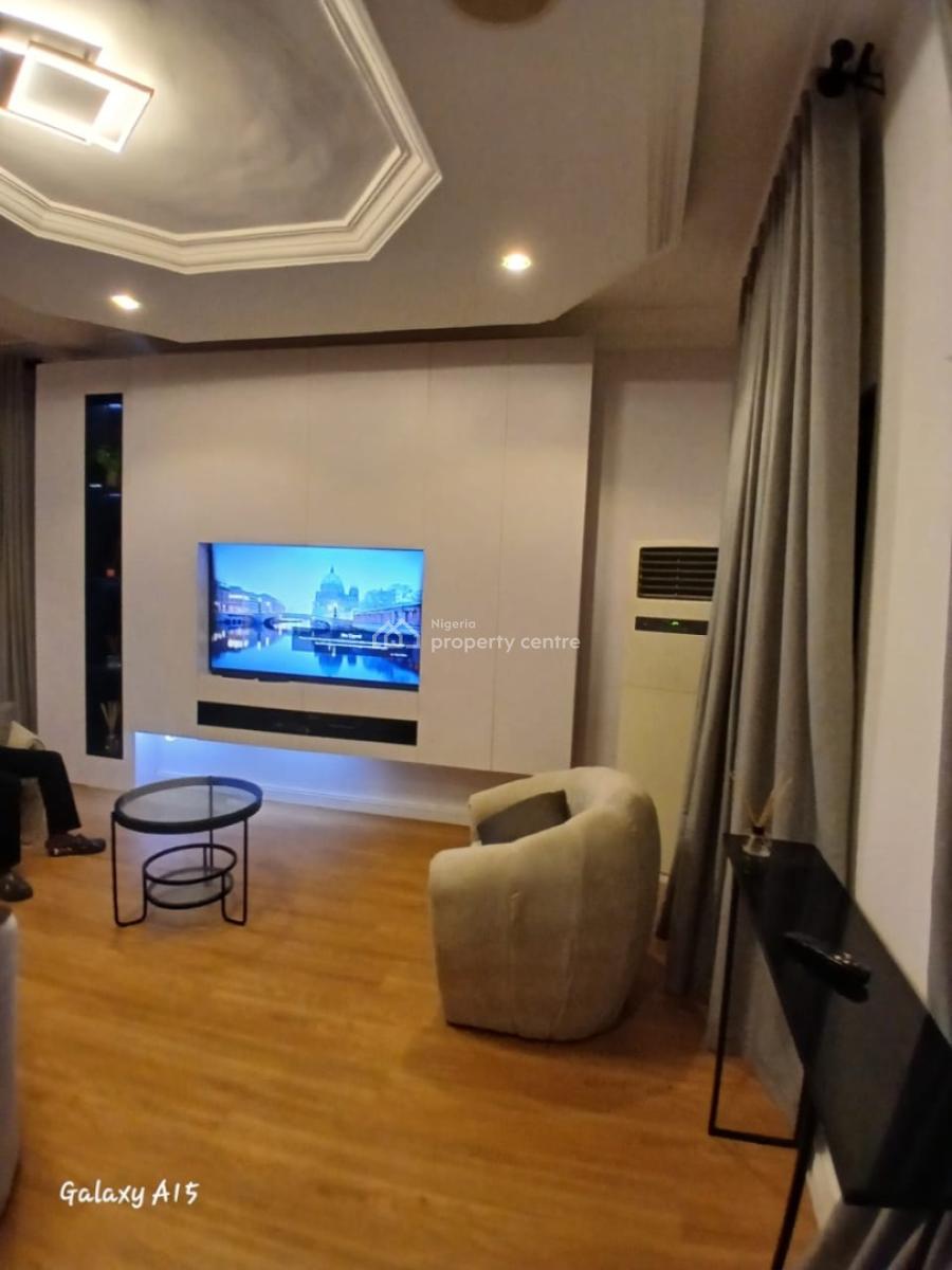 a Spacious and Clean Miniflat in a Serene and Secured Estate, Chevron, Bera Estate, Lekki, Lagos, Mini Flat (room and Parlour) for Rent