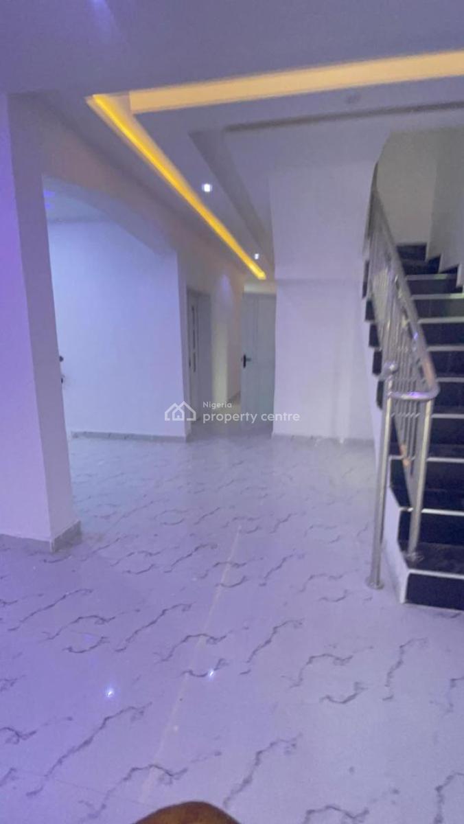 Well Structured 6 Bedroom Detached Duplex, Alashela Royal Estate, Ogombo, Ajah, Lagos, Detached Duplex for Sale