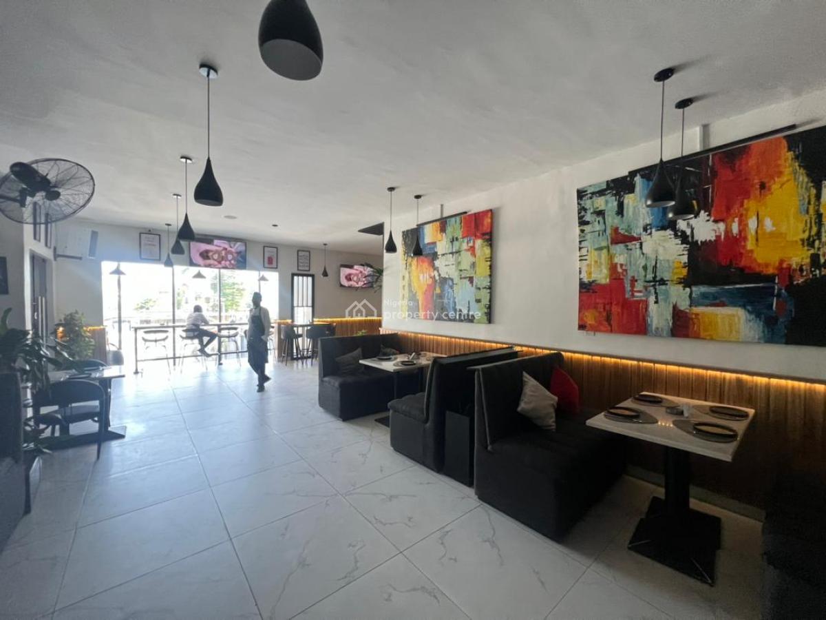 Eatery Restaurant Bar, Admiralty Way, Lekki Phase 1, Lekki, Lagos, Restaurant / Bar for Sale