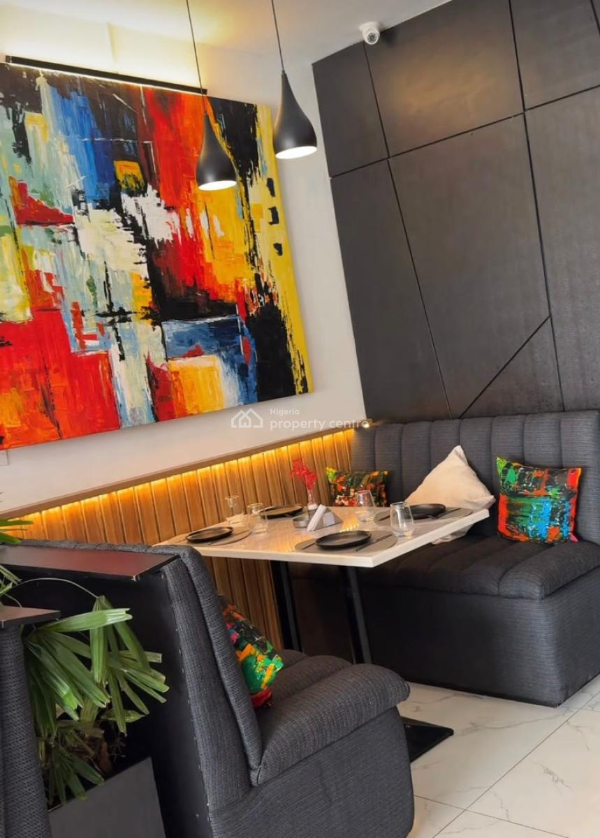 Eatery Restaurant Bar, Admiralty Way, Lekki Phase 1, Lekki, Lagos, Restaurant / Bar for Sale