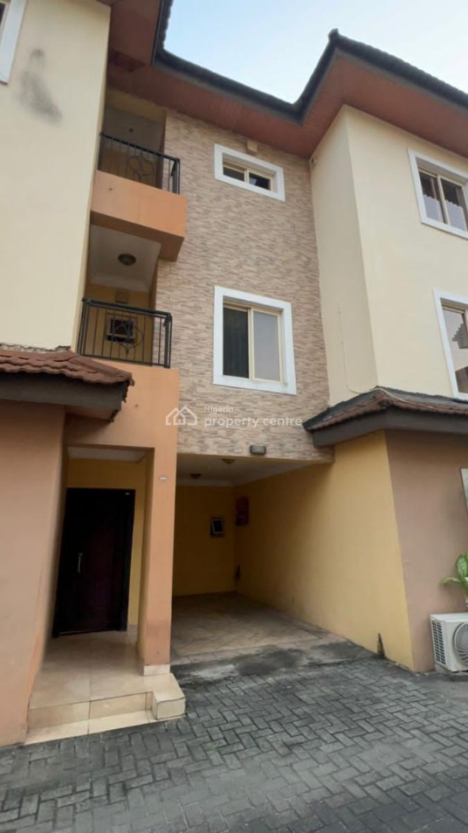 4 Bedroom Terrace Duplex, Admiralty Way, Lekki Phase 1, Lekki, Lagos, Terraced Duplex for Rent