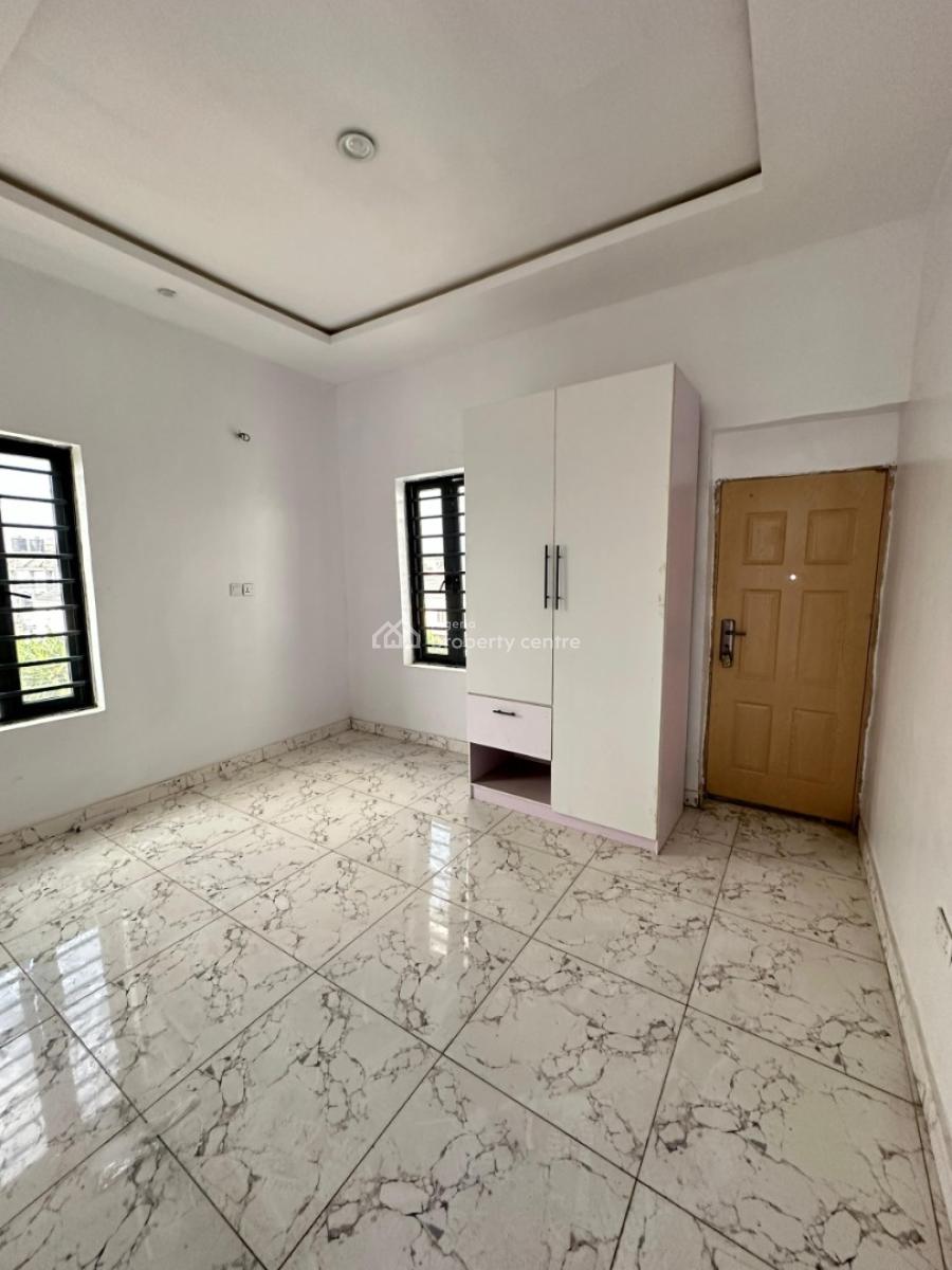 1 Bedroom Apartment, Mobil, Ilaje, Ajah, Lagos, Flat / Apartment for Sale