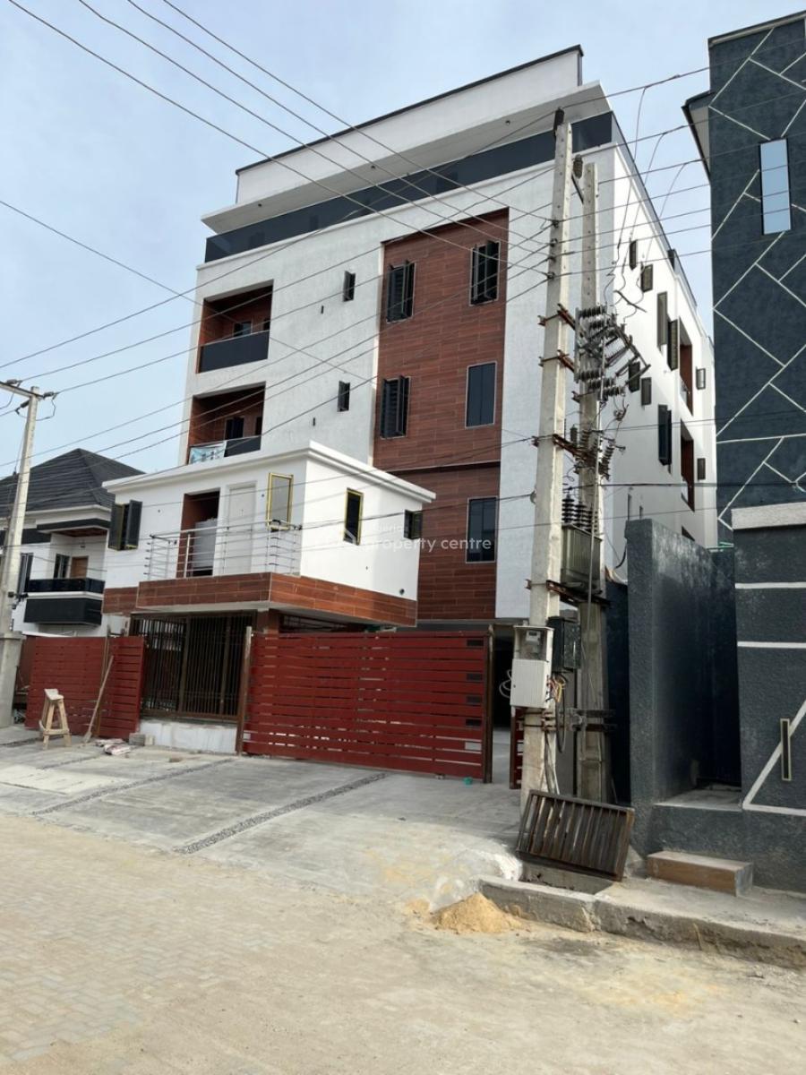 2 Bedroom Apartment: Fully Furnished with Fully Fitted Kitchen, Cluster 5c Galadima St, Brownstone Estate, Ikate, Lekki, Lagos, Block of Flats for Sale