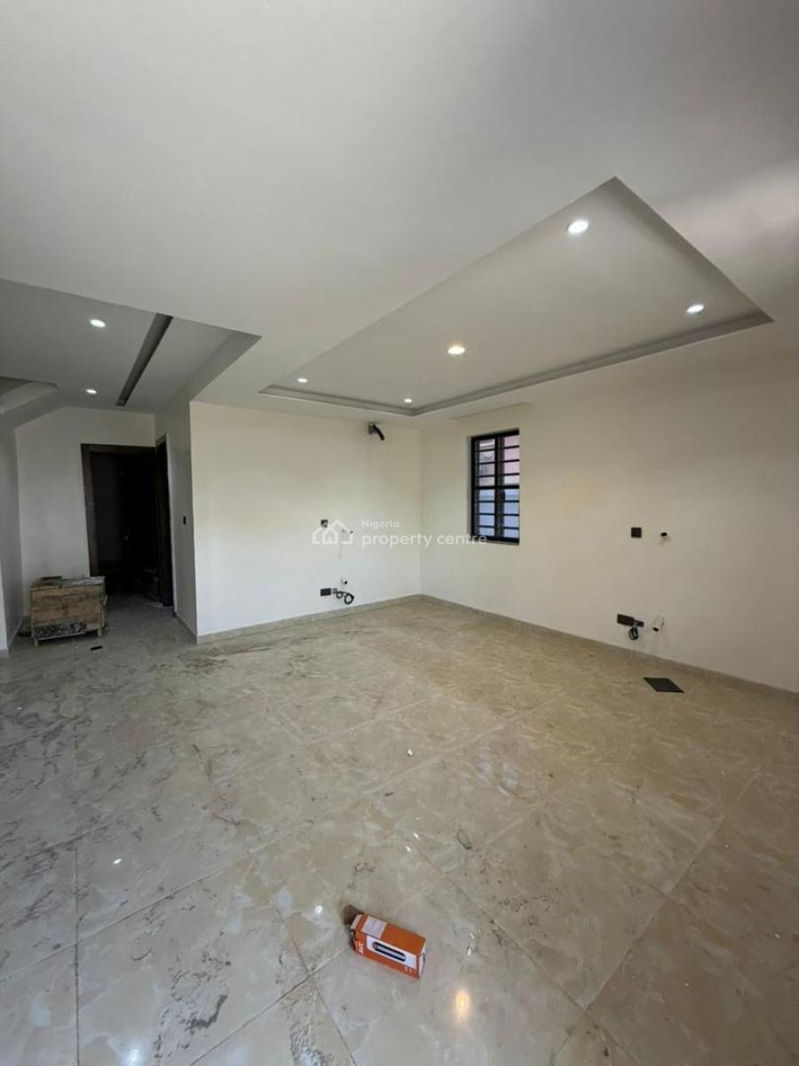 4 Bedrooms Semi Detached Duplex, Ologolo, Lekki, Lagos, Semi-detached Duplex for Sale