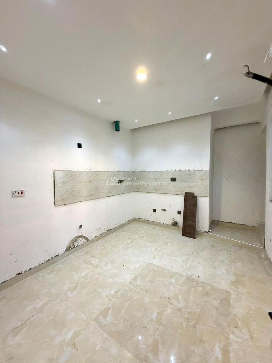 4 Bedrooms Semi Detached Duplex, Ologolo, Lekki, Lagos, Semi-detached Duplex for Sale