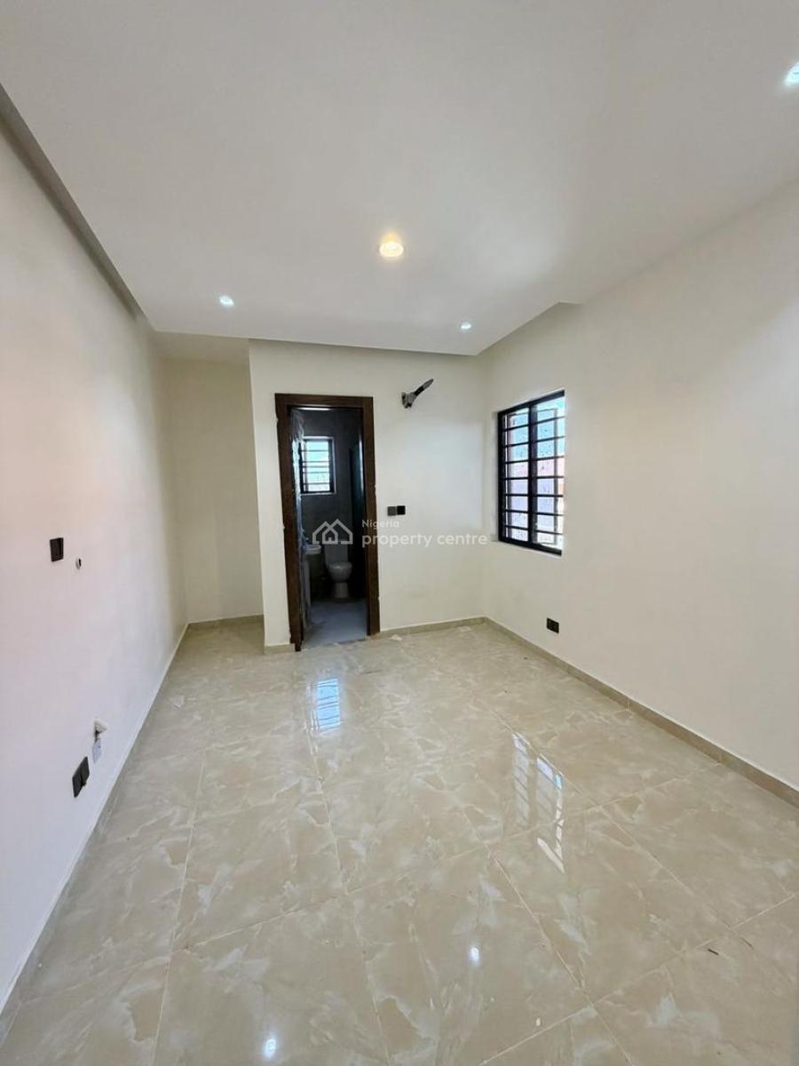 4 Bedrooms Semi Detached Duplex, Ologolo, Lekki, Lagos, Semi-detached Duplex for Sale