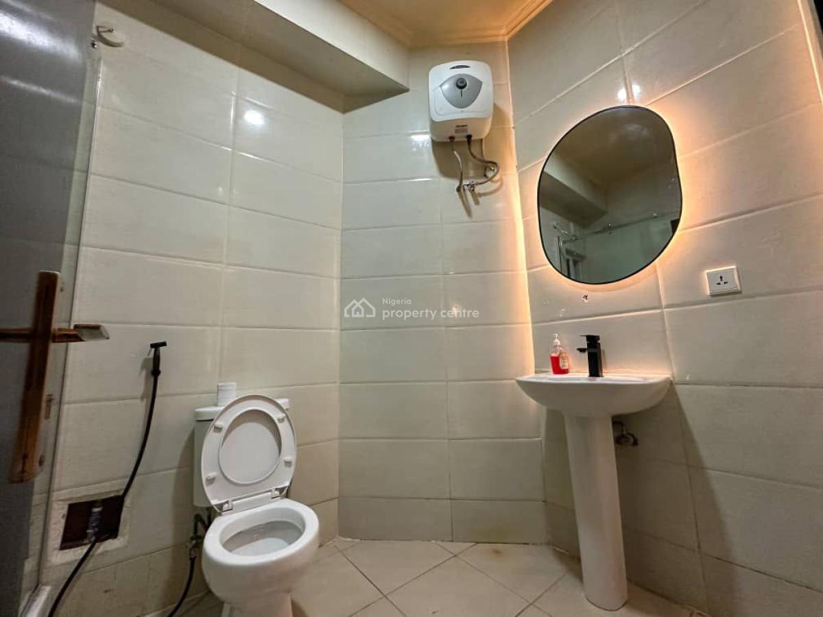 3 Bedroom Luxury Apartment, Osapa, Lekki, Lagos, Flat / Apartment Short Let