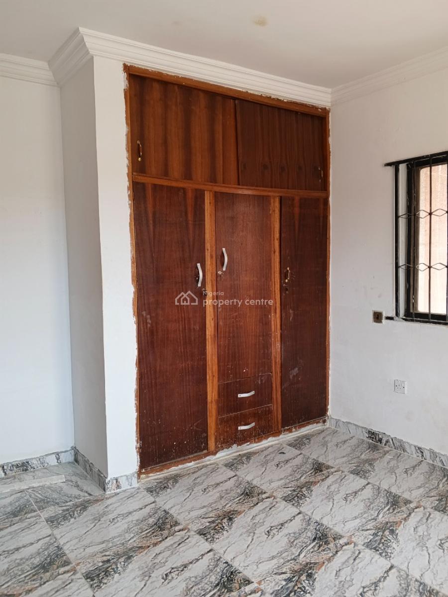 Spacious Mini Flat, Mobil Road, Opposite Emerald Estate, Ilaje, Ajah, Lagos, Mini Flat (room and Parlour) for Rent