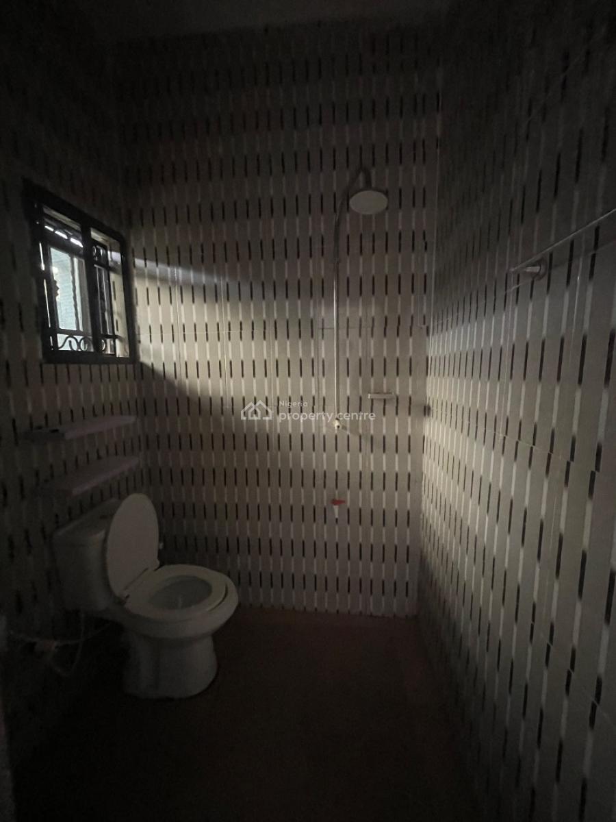 2 Bedrooms with All Rooms Ensuite, Gbagada, Lagos, Flat / Apartment for Rent