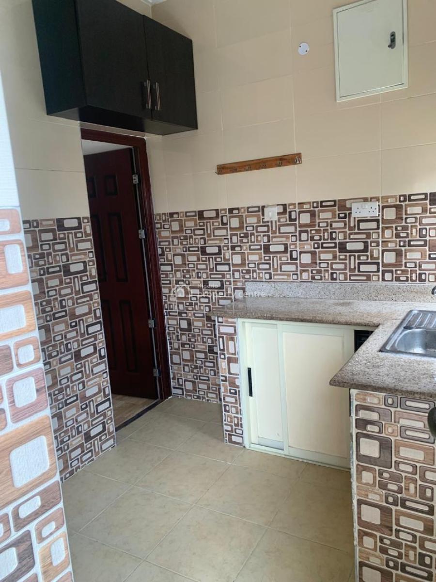 Neat and Spacious Miniflat in a Flood Free Estate, Agungi, Lekki, Lagos, Mini Flat (room and Parlour) for Rent