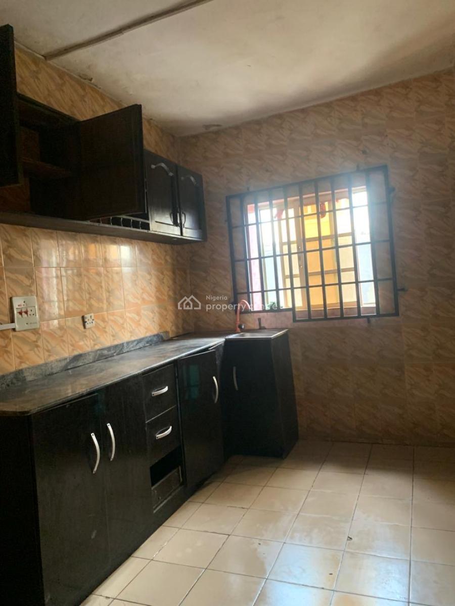 Spacious 3 Bedroom Apartment, Agungi, Lekki, Lagos, Flat / Apartment for Rent