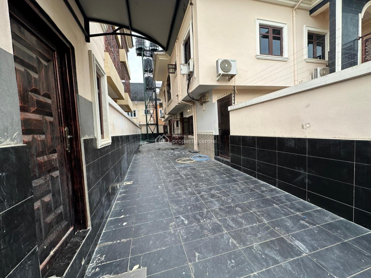 2 Bedroom Flat, Off International Airport Road Ajao Estate, Isolo, Lagos, Flat / Apartment for Rent