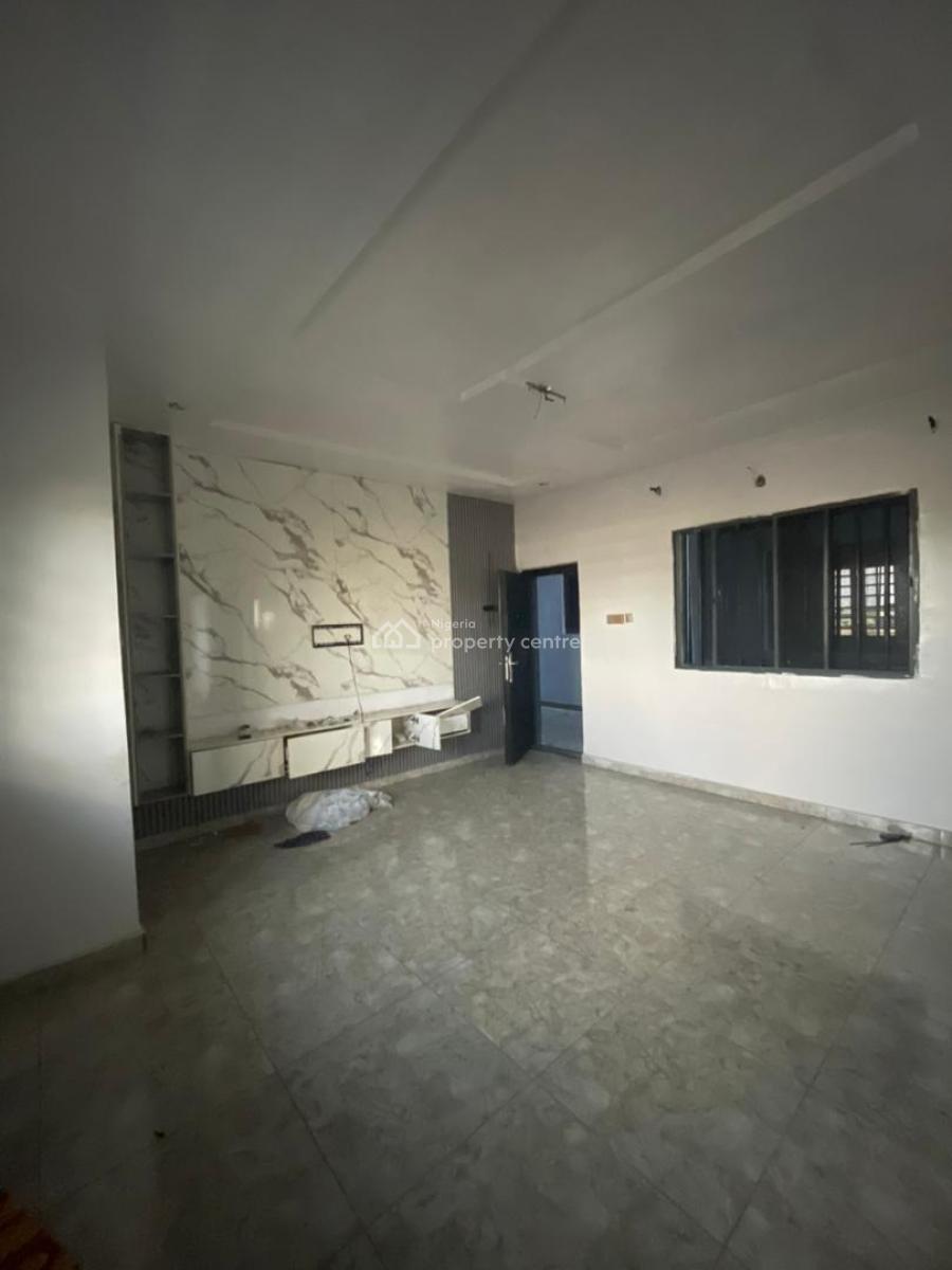 Spacious  Mini Flat, Sangotedo, Ajah, Lagos, Mini Flat (room and Parlour) for Rent