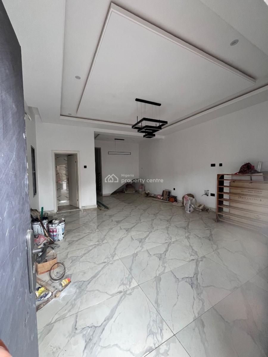 4 Bedroom Apartment, Surulere, Lagos, House for Sale