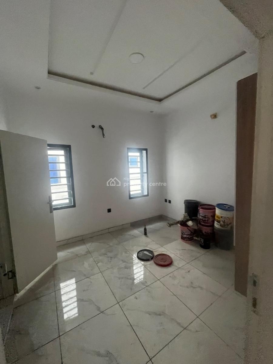 4 Bedroom Apartment, Surulere, Lagos, House for Sale