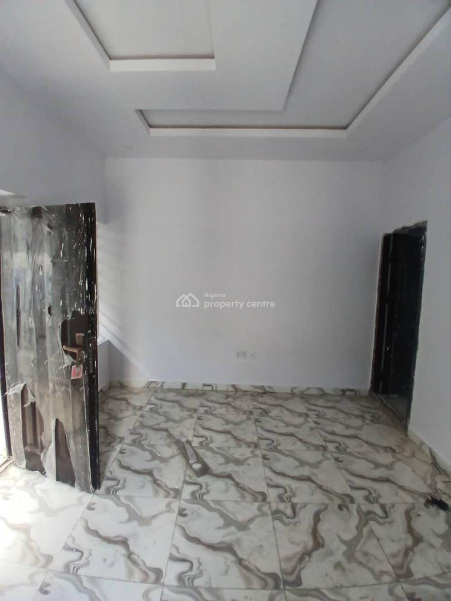 Standard 2 Bedroom Apartment, Badore, Ajah, Lagos, Flat / Apartment for Rent