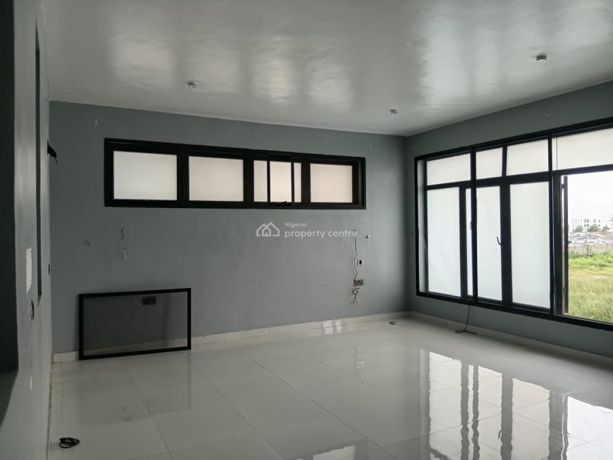 4 Bedroom Maisonette in a Serene Environment, Off Freedom Way, Lekki Phase 1, Lekki, Lagos, Flat / Apartment for Rent